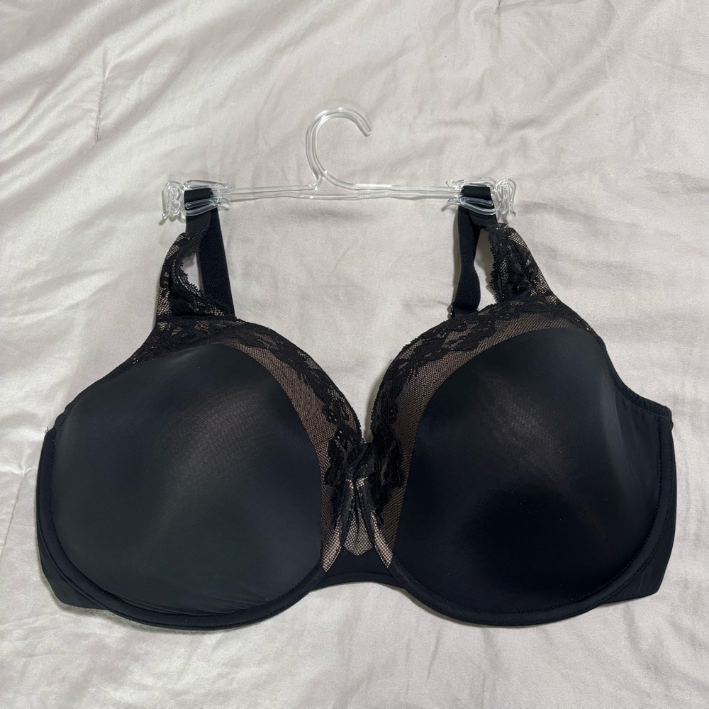 Elegant Black Lace Women's Bra - 42DD